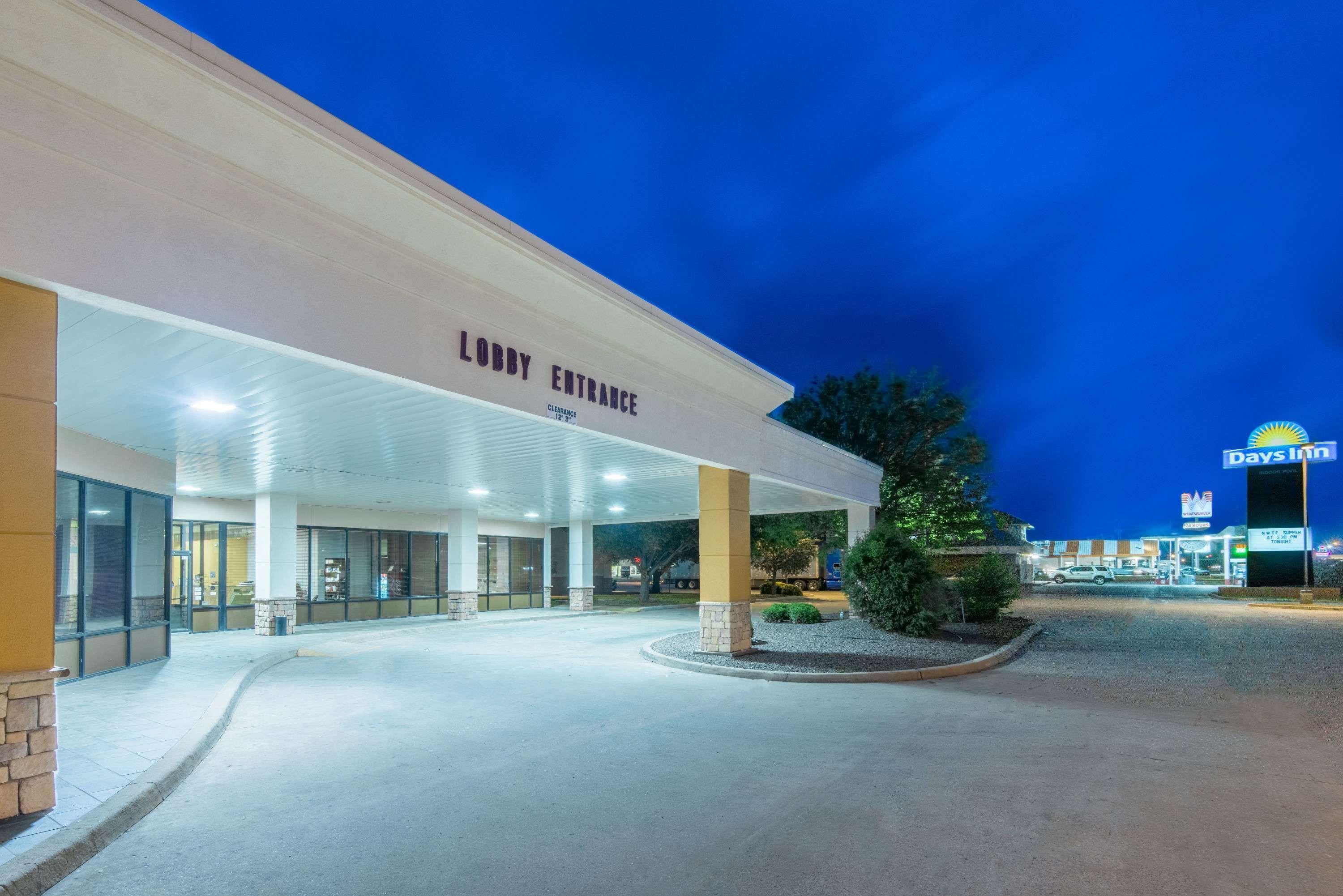Days Inn By Wyndham Altus Ngoại thất bức ảnh